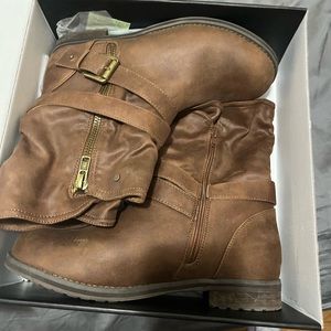 Brown boots from Lane Bryant